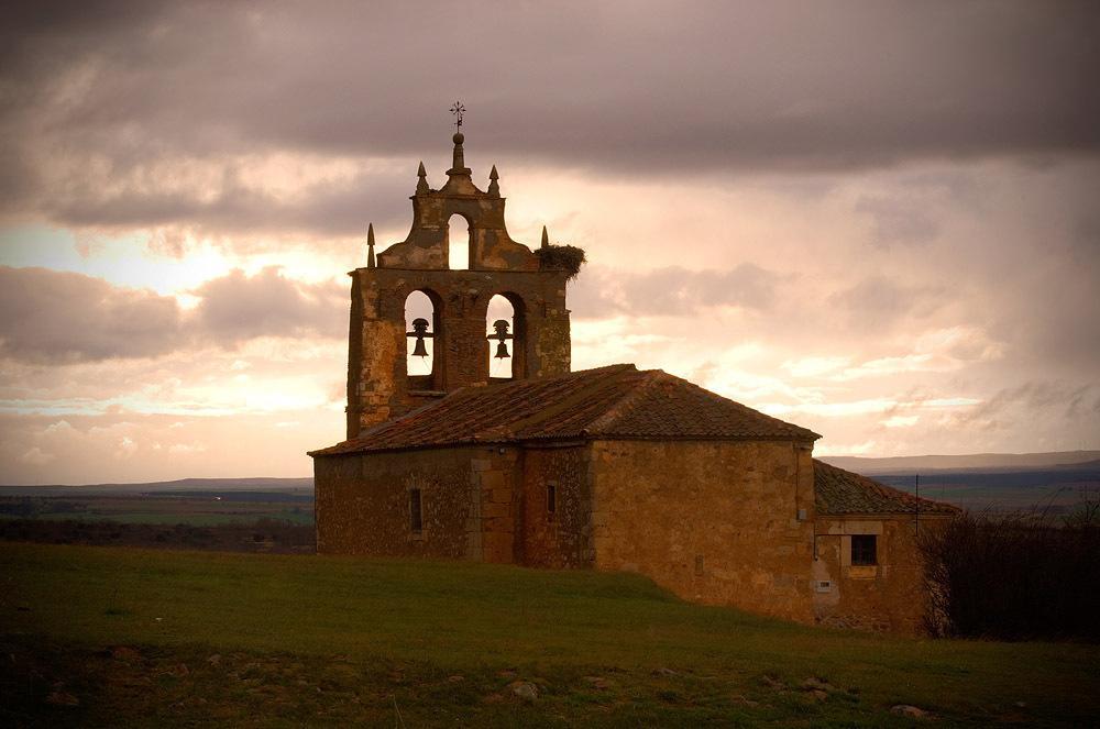 Fresno de Cantespino La Cochera De Don Paco الغرفة الصورة